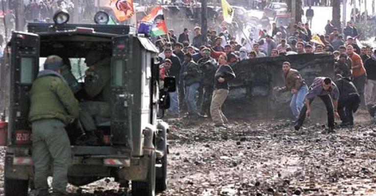 قائد عسكري إسرائيلي يعلن عن انتفاضة فلسطينية ثالثة قائد عسكري إسرائيلي يعلن عن انتفاضة فلسطينية ثالثة