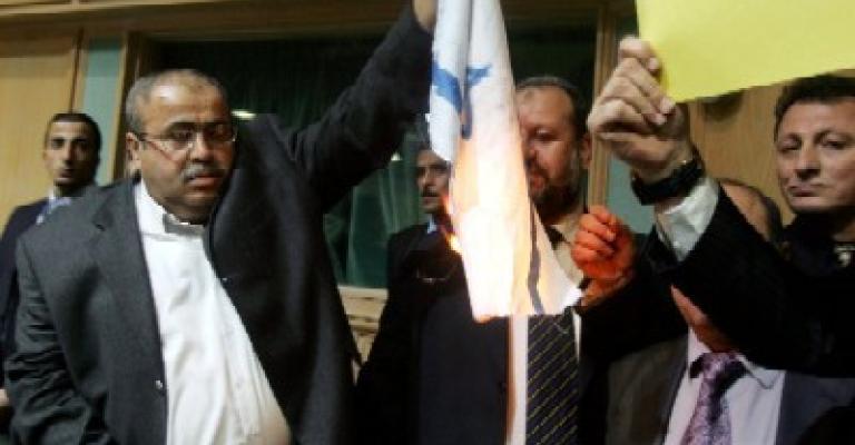 عطية يطالب بلاتيني بسحب بطولة أوروبا للشباب من إسرائيل