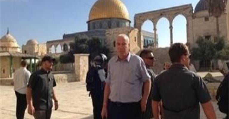 قريع: الأقصى في خطر