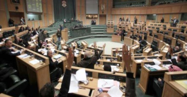 راصد: النواب دخلوا في مواجهات بسبب "التقاعد" و"الضمان"