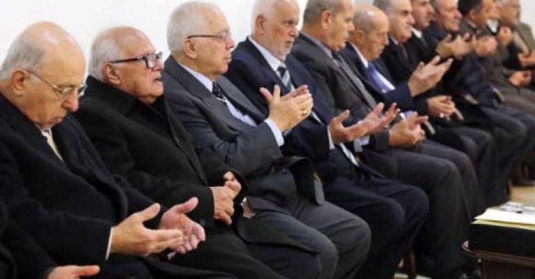 نواب يتجهون لبيت عزاء آل زعيتر