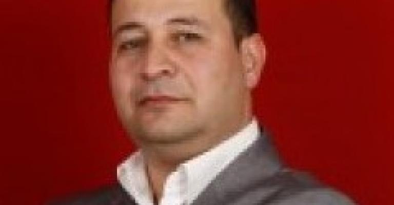 الحكومة و"المبادرة": دلالات الطلاق الحكومة و"المبادرة": دلالات الطلاق