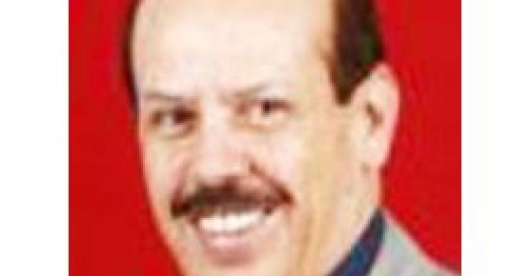 من شجعها على كل هذا القتل؟ من شجعها على كل هذا القتل؟