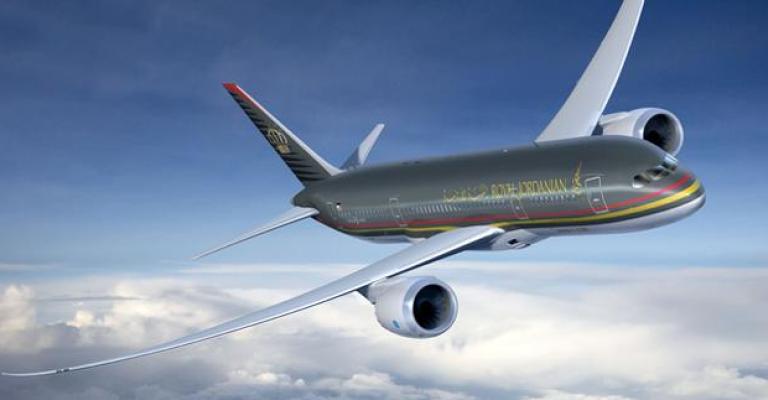 طائرة للملكية تحوّل مسارها لإسعاف مسافرة طائرة للملكية تحوّل مسارها لإسعاف مسافرة