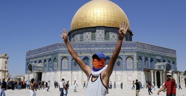 مفتي القدس: لا مساومة على "الأقصى" مفتي القدس: لا مساومة على "الأقصى"