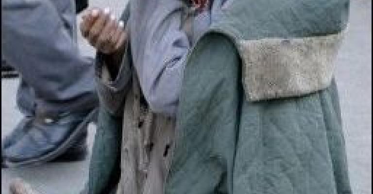مختصون يؤكدون ارتفاع نسبة التسول والتنمية تنفي 