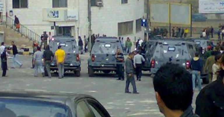 ذبحتونا تحمل إدارة الجامعات مسؤولية العنف الجامعي ذبحتونا تحمل إدارة الجامعات مسؤولية العنف الجامعي