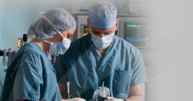 (بالفيديو) أبو عزيزة يكشف عن جمعية محلية تبتعث طلبة تمريض إلى إسرائيل