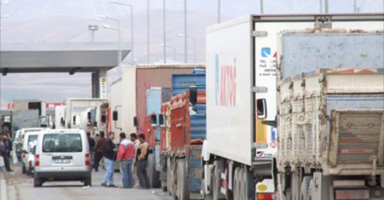 المستثمرون العراقيون في الأردن ساخطون على الجمارك العراقية