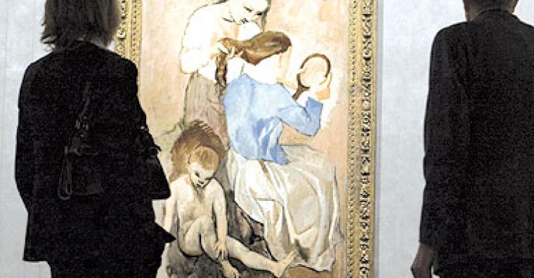 معرض "مبدعات رائدات" في الرواد الكبار معرض "مبدعات رائدات" في الرواد الكبار