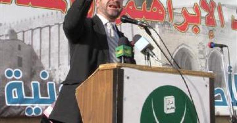 أبو السكر: أياً كان أمين عام الحزب سيعمل تحت صفنا 