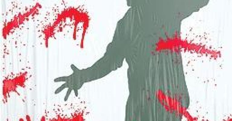 3 تهم لأب قتل ابنته بعد ان حملت منه سفاحا