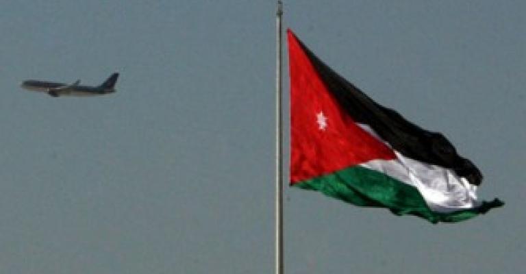 تحليق منخفض لطائرات الملكية (بالصور) تحليق منخفض لطائرات الملكية (بالصور)