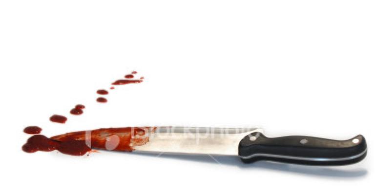 تهمة القتل القصد لرجل قام بقطع العضو التناسلي للضحية