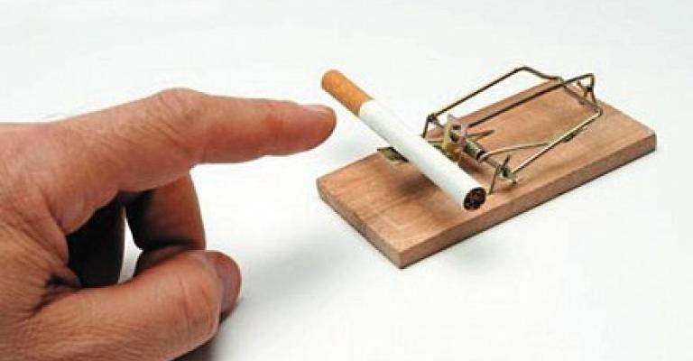 حظر التدخين يطال المحلات والأسواق والإحالات على القضاء تتزايد (فيديو)