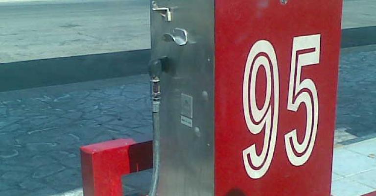 توقعات بتخفيض أسعار المشتقات 7 – 8 % 