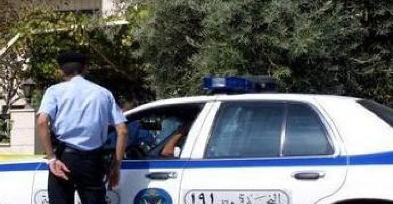 Security Forces hand kidnapped child to family