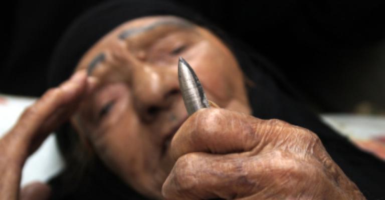 مواطنون : الضرائب الجديدة رصاصة الرحمة على الفقراء مواطنون : الضرائب الجديدة رصاصة الرحمة على الفقراء