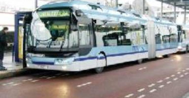 الأمانة تباشر العمل بمشروع باصات التردد السريع