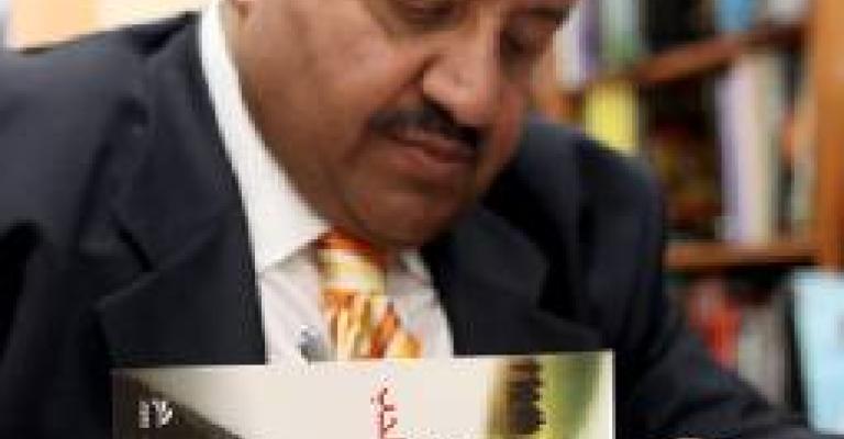 توفيق يوقع الطبعة الثانية لرواياته