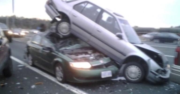 5 اصابات في حادث سير على اتوستراد عمان – الزرقاء 