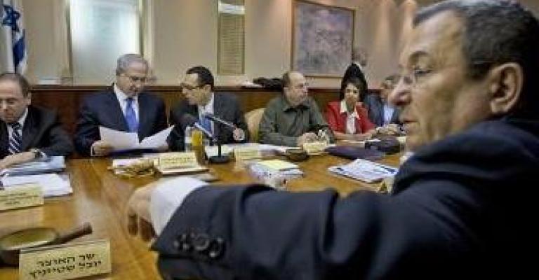 استدعاء نتينياهو وباراك للإفادة بأحداث أسطول الحرية 