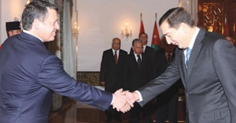 بحضور 7 وزراء الحكومة تستعرض إنجازاتها 