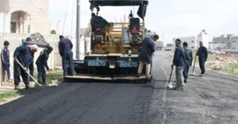 تعبيد عدد من شوارع العاصمة خلال الفترة الليلية 