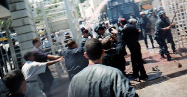 العنف الجامعي..تعددت الاسباب والنتيجة واحدة العنف الجامعي..تعددت الاسباب والنتيجة واحدة