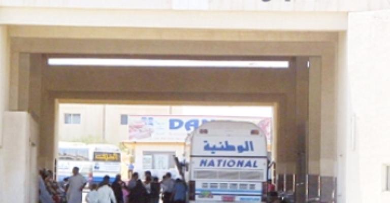 ضريبة المغادرة..وتضارب الأنباء