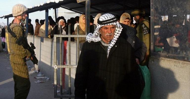 لماذا نقوم بالتبرع بـ 25 ألف دولار يوميا للاحتلال ؟؟