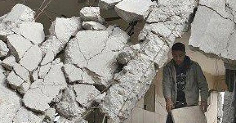 وفاة طفلين بانهيار سور في اربد