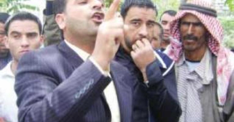 اعتصام عمال المياومة أمام الديوان الملكي