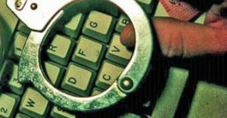 إقرار قانون الجرائم الالكترونية وصندوق شهداء الأمن