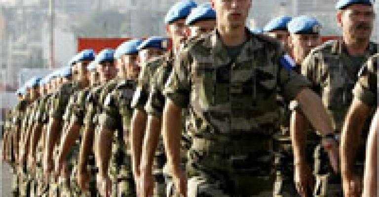 الامن :يودع مجموعة من الضباط الامن :يودع مجموعة من الضباط