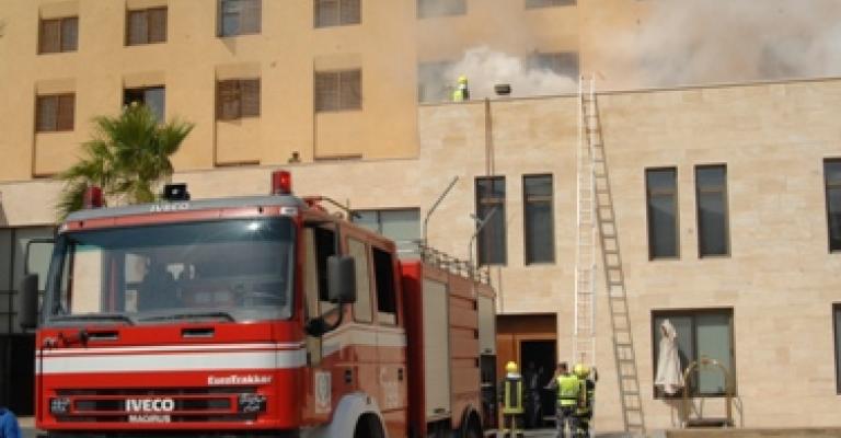 حادث وهمي مفترض على مبنى فندق كمبنسكي عشتار 