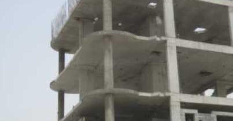 وفاة عامل وافد إثر سقوطه عن بناية في الأغوار الجنوبية وفاة عامل وافد إثر سقوطه عن بناية في الأغوار الجنوبية