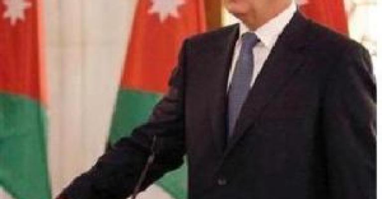 على خلفية اعتصام سابق..وزير العمل يوبخ عددا من مزارعي وادي الأردن في مكتبه