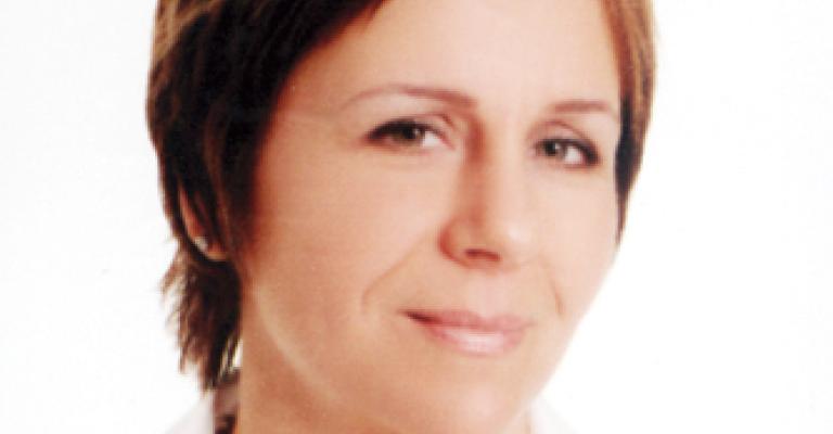 تهديدات الحكومة للصباغ تشحذها لانتقاد الحكومة 