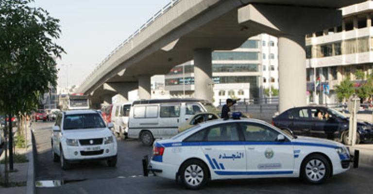 حملة أمنية واسعة النطاق على الأشخاص المطلوبين 