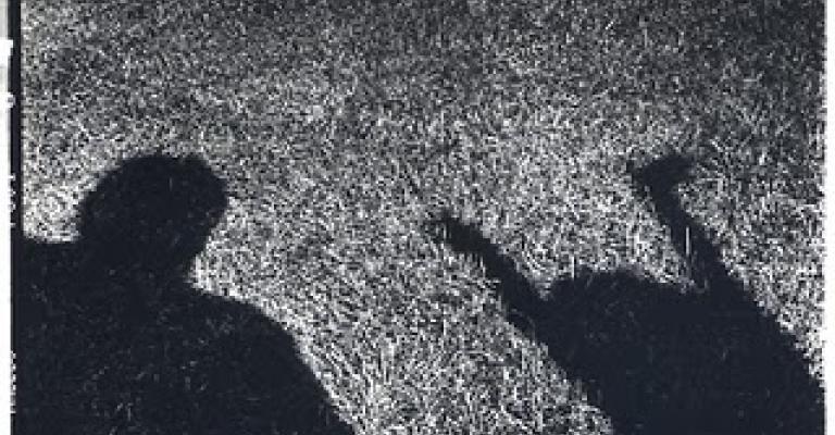 توقيف مراسل بوزارة التربية وعامل بتهمة الاعتداء على طفلة