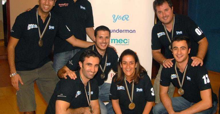 "ميناكوم" تلتقي وجهاً لوجه في بطولة البولينغ