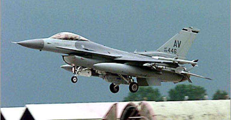 استشهاد طيار في رحلة تدريبية