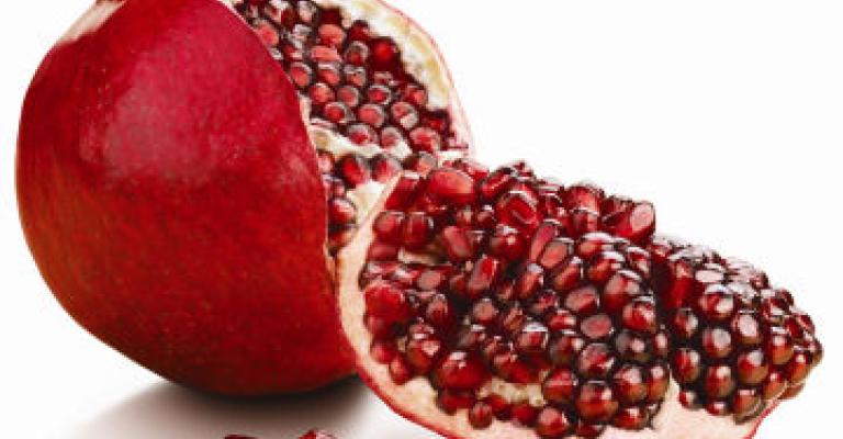 التحضير لاقامة معرض الرمان الاردني التحضير لاقامة معرض الرمان الاردني