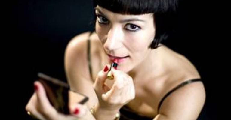 "لا شيكا" تقدم عرضاً في عمان