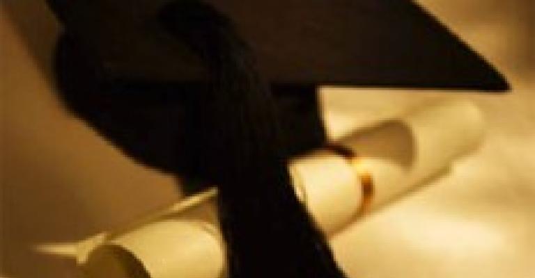 أول رسالة دكتوراه حول الاحداث في التشريع الاردني 