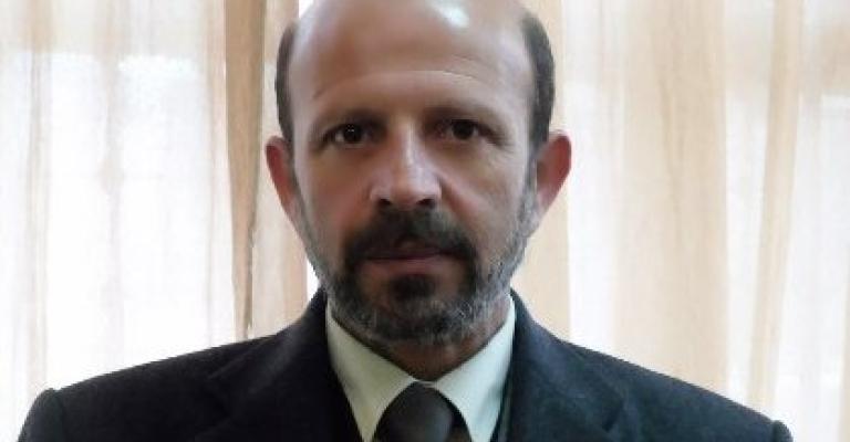 شريان الحياة 5 ما زالت عالقة في ميناء اللاذقية شريان الحياة 5 ما زالت عالقة في ميناء اللاذقية