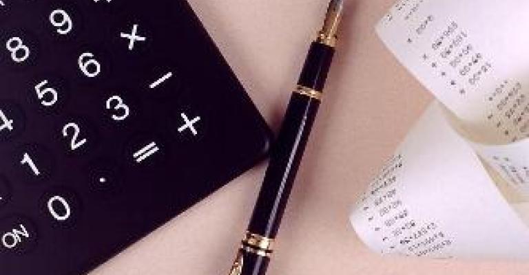 ارتفاع العجز التجاري 10.4 % ارتفاع العجز التجاري 10.4 %