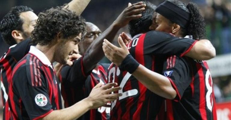 AC Milan in flight after 3-0 Bologna victory AC Milan in flight after 3-0 Bologna victory