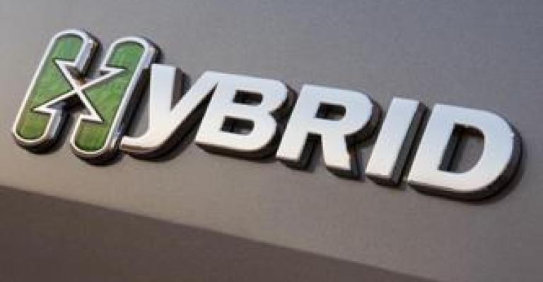 استيراد سيارة هايبرد واحدة خلال الشهر الماضي